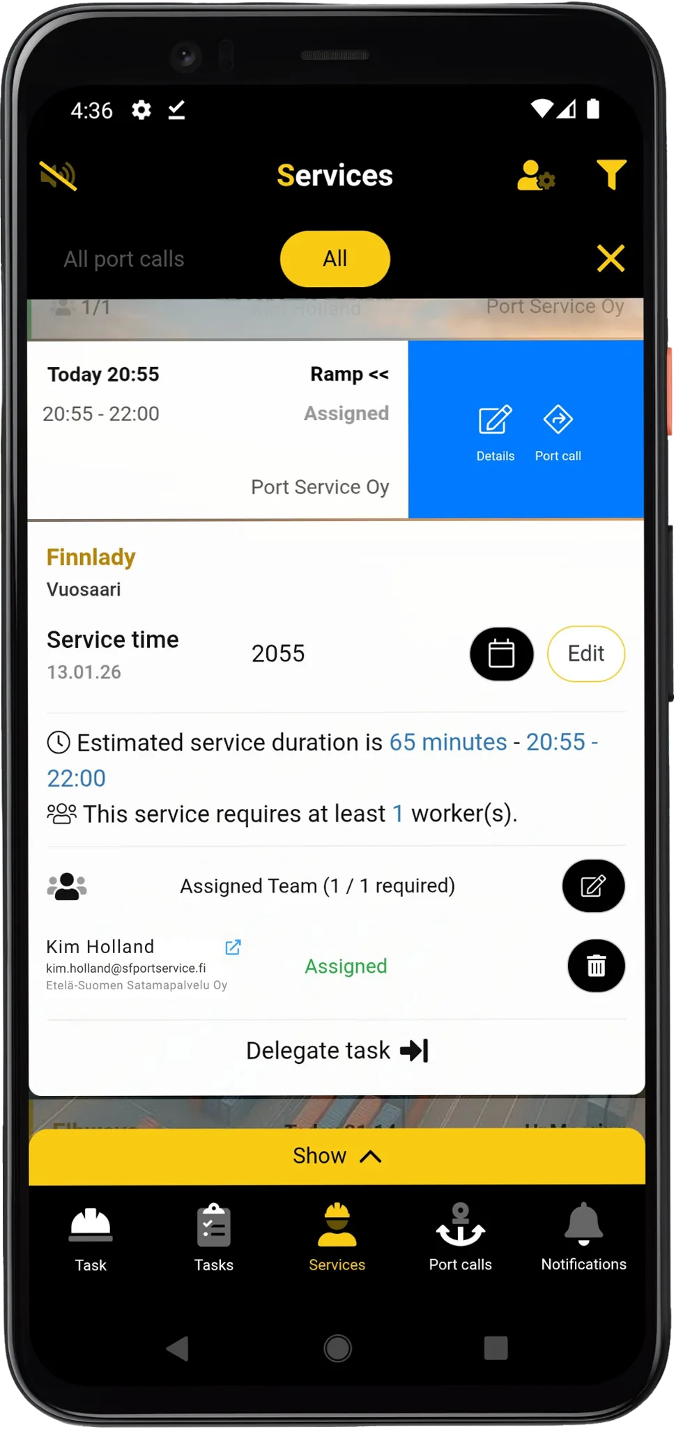PortLink mobile service details screen for an assigned ramp task.