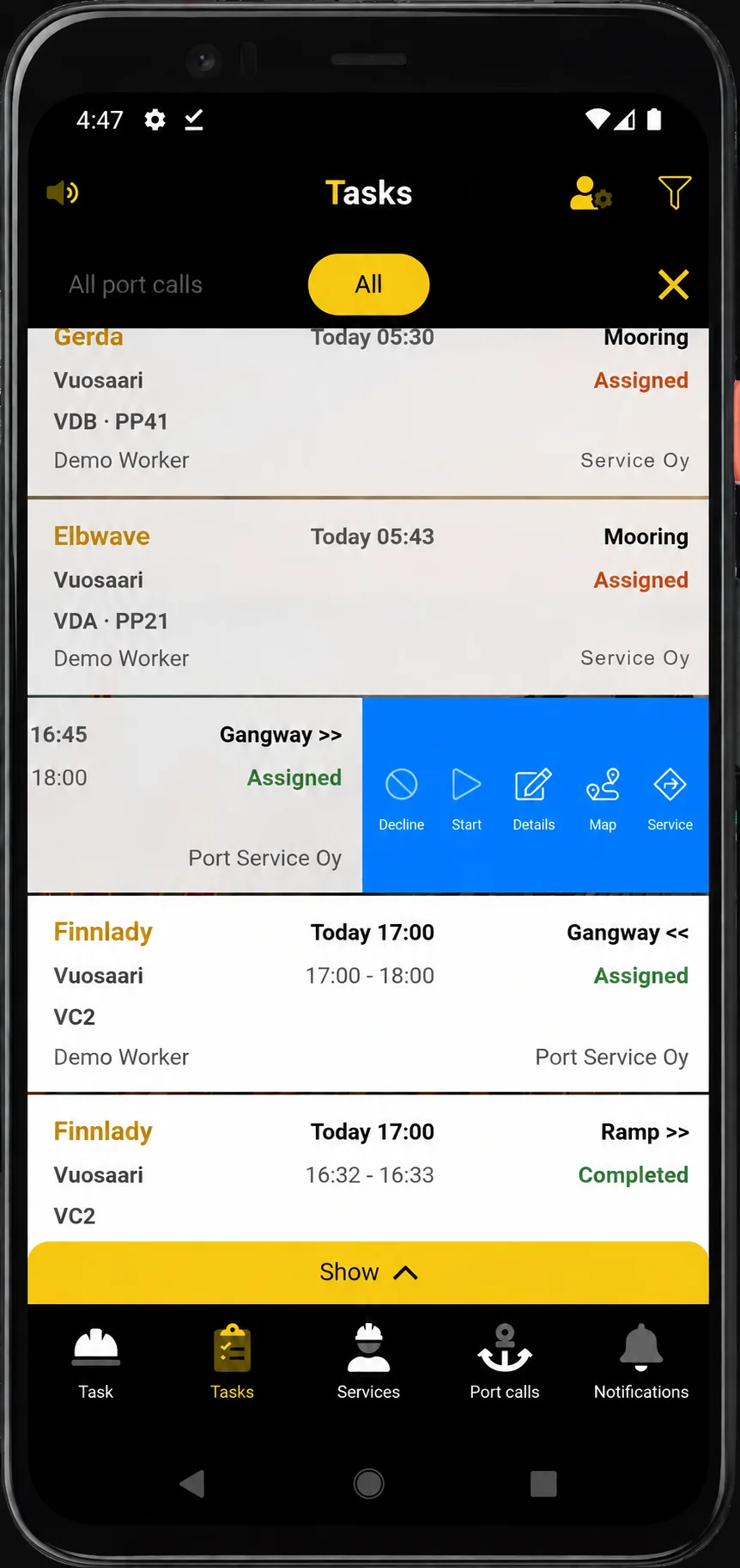PortLink mobile task list with assigned gangway work.
